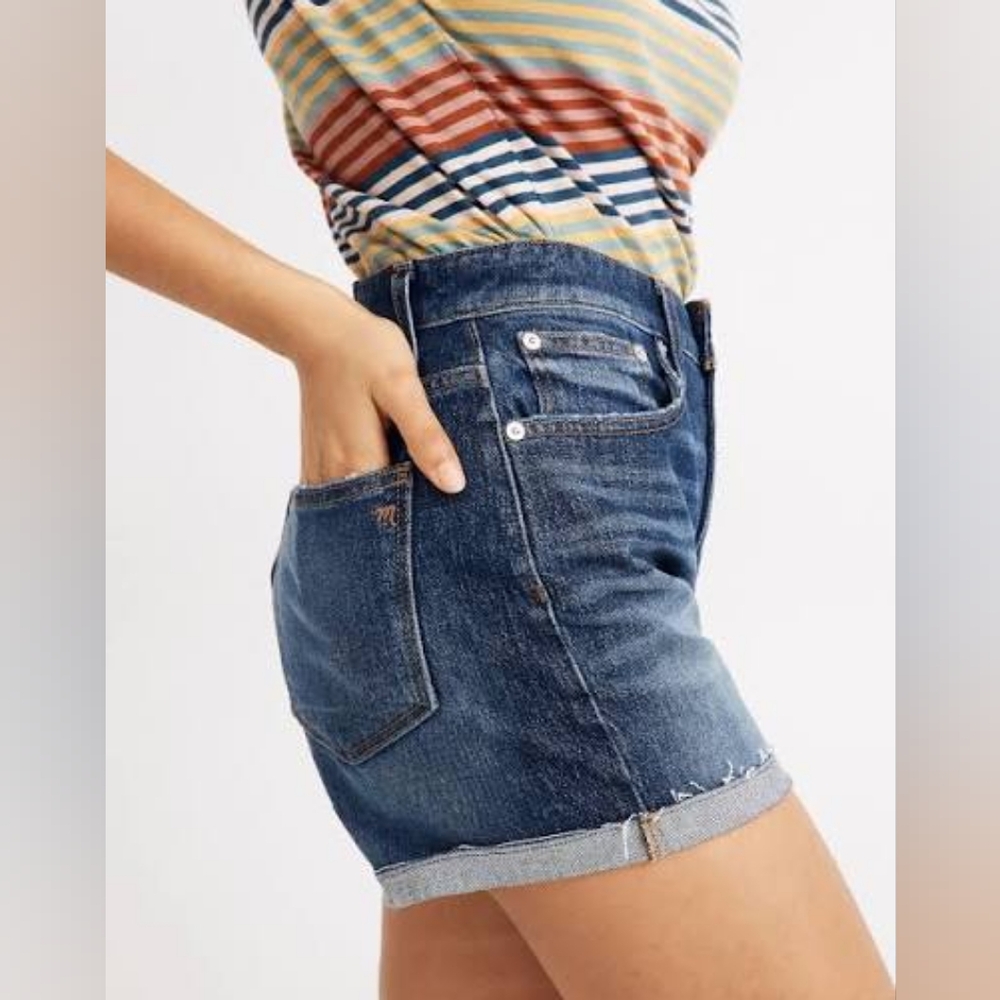 Madewell Curvy High Rise Denim Shorts, Size 29